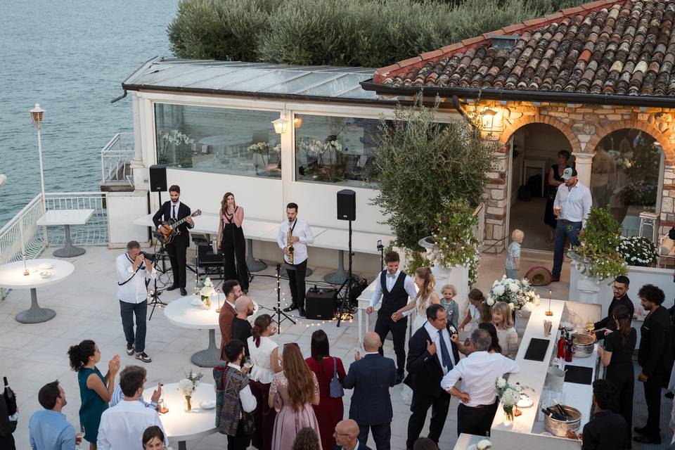 Trio voce, chitarra e sax