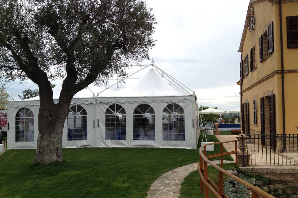 Gazebo Elite in villa