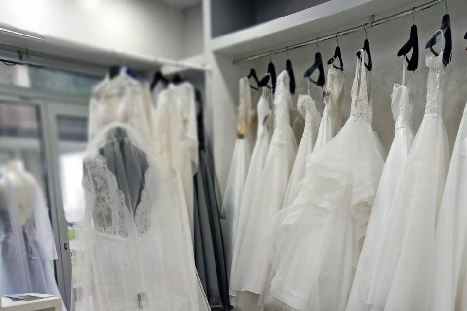 Abito in pizzo collezione 2026