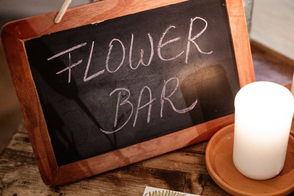 Flower bar