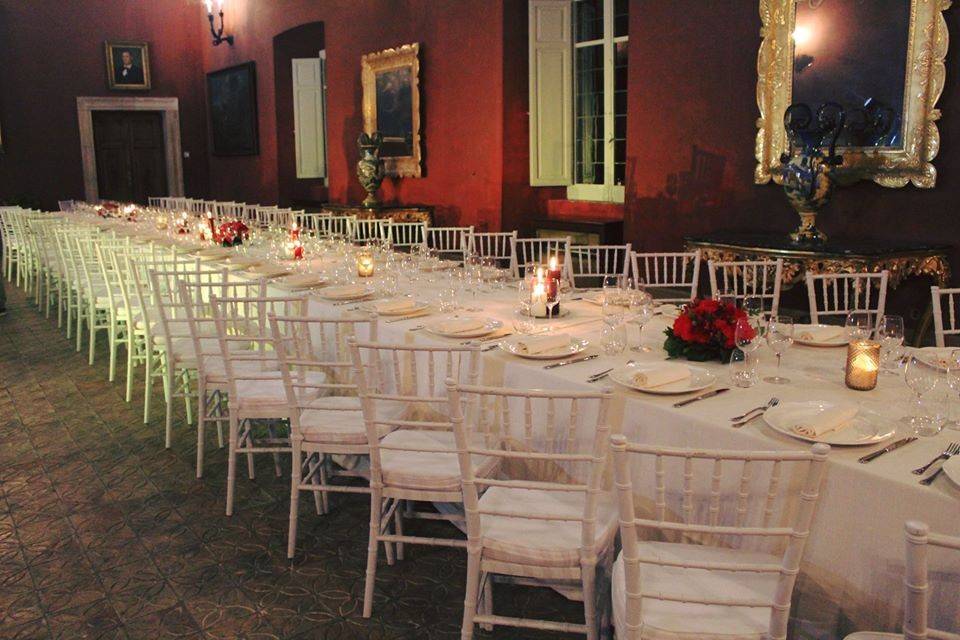 Tavolo imperiale in castello