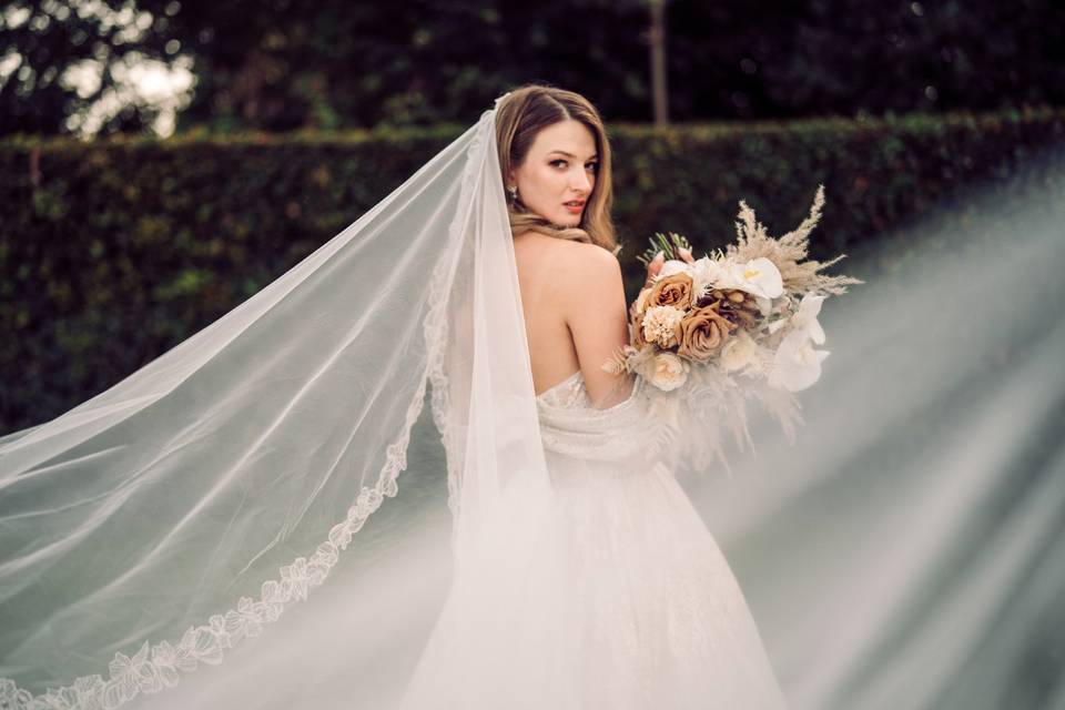 Acconciatura e trucco sposa