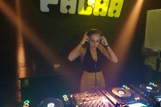 DJ Nika