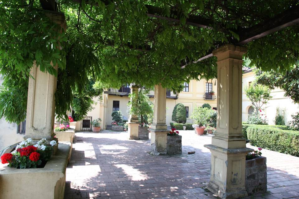 Il giardino all'italiana con piante secolari