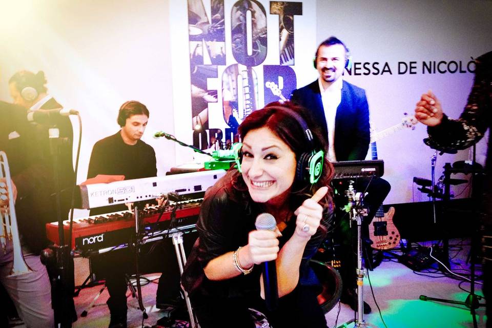 Live band