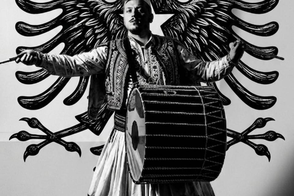Erjon dj tupana