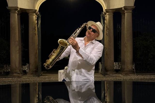 Sax taglio torta