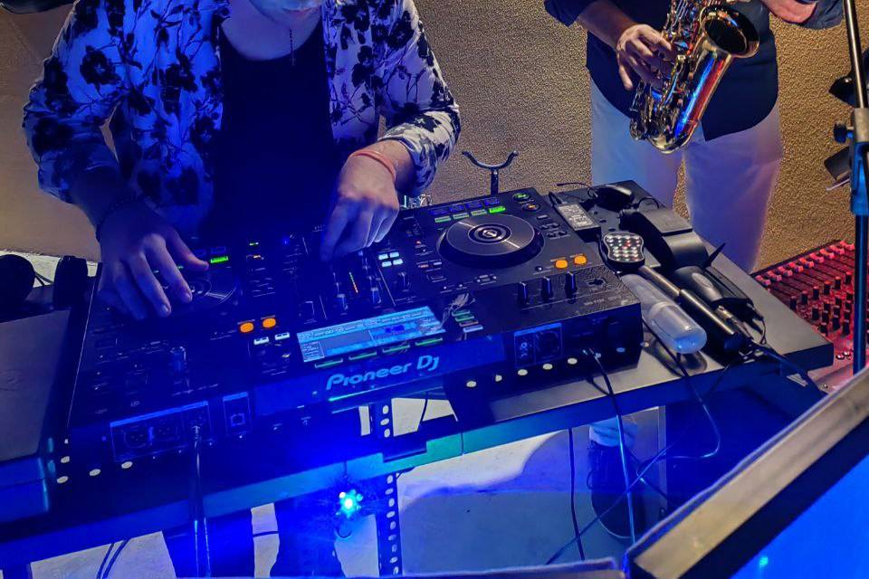 DJ set Sax