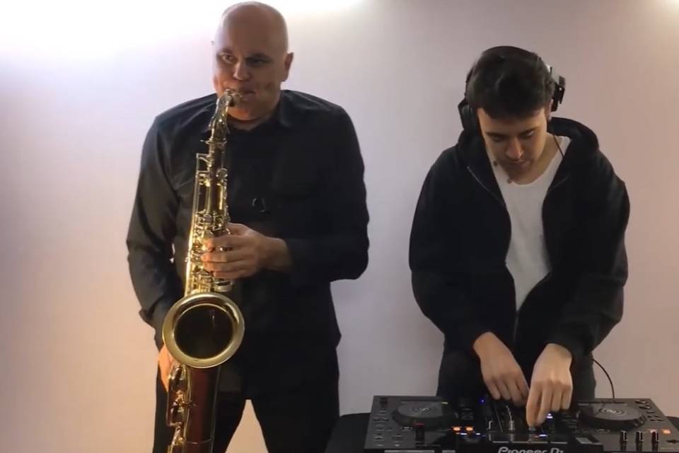 Dj set - sax