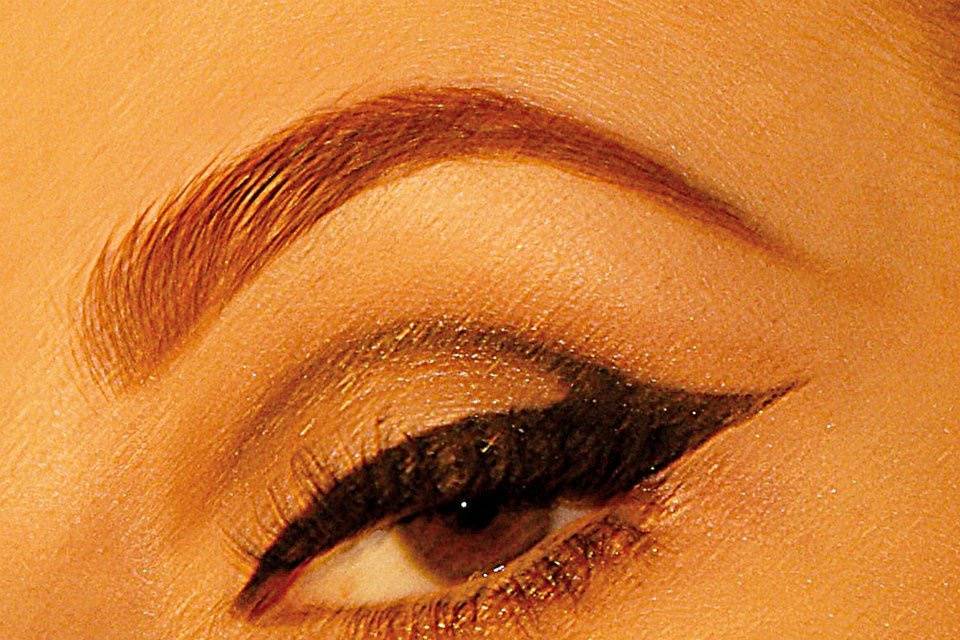 Makeup eyeliner