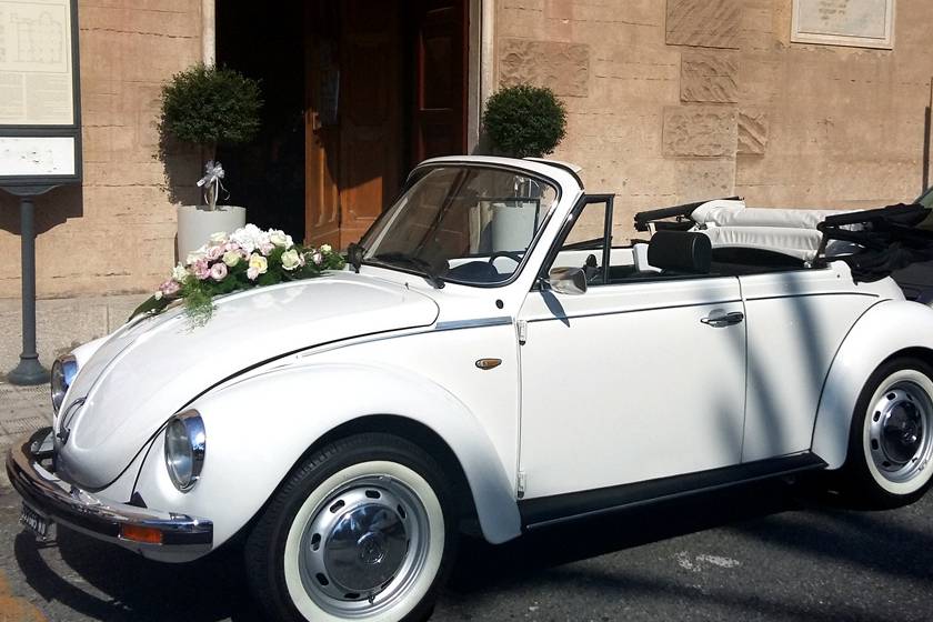 Maggiolino cabriolet bianco