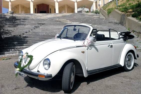 Maggiolino cabriolet bianco