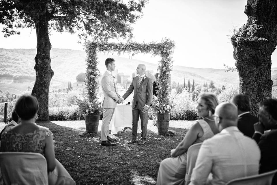 Intimate Italian Weddings