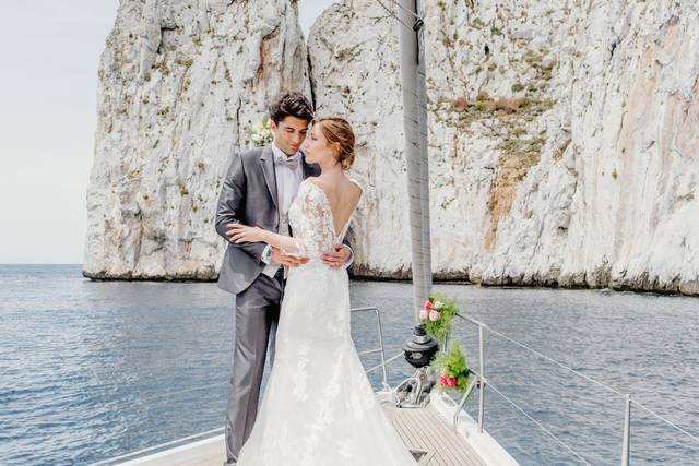 Matrimonio in barca a vela.