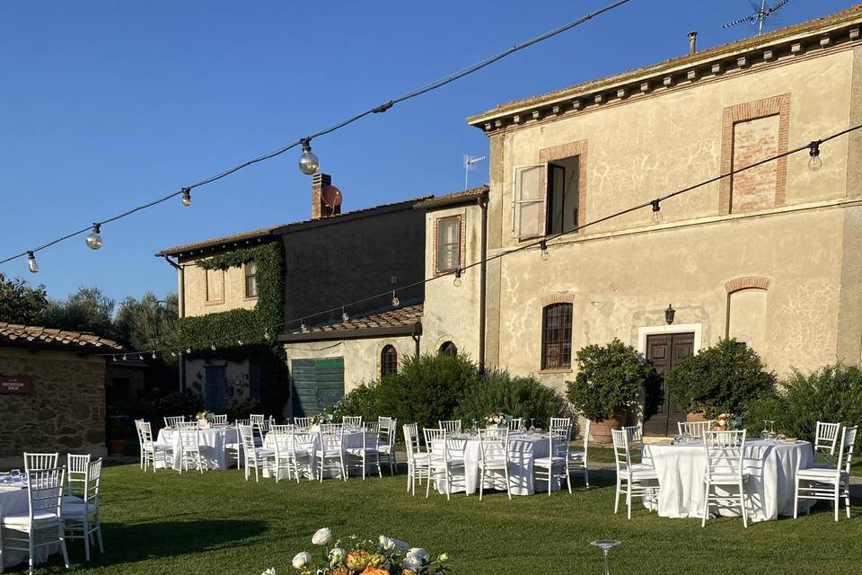 Allestimento cena matrimonio