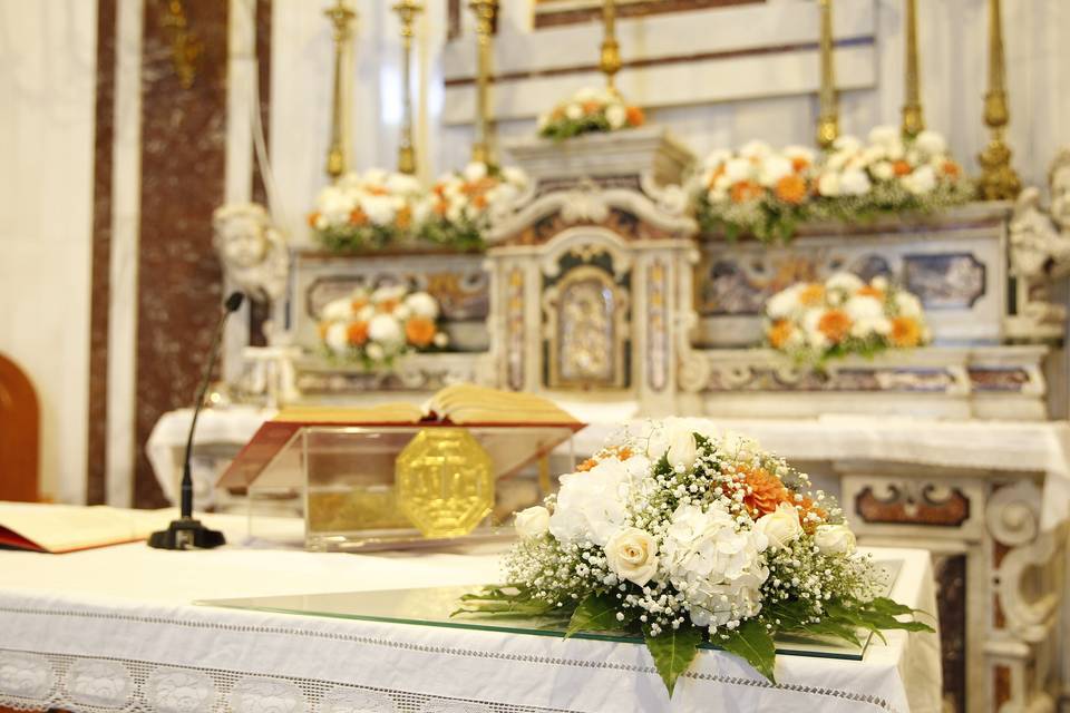 L' altare