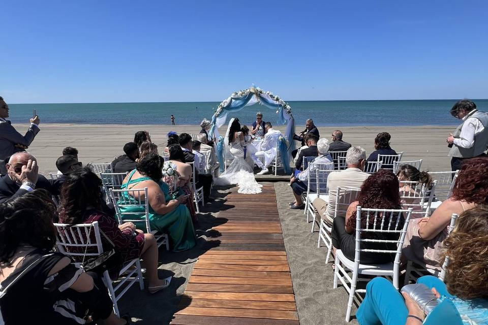 Promesse d'amore sul mare