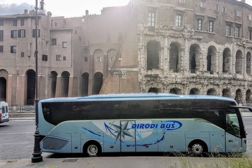 Dirodi Bus