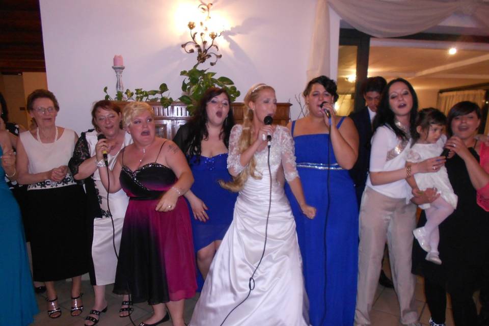 Sposa con amiche