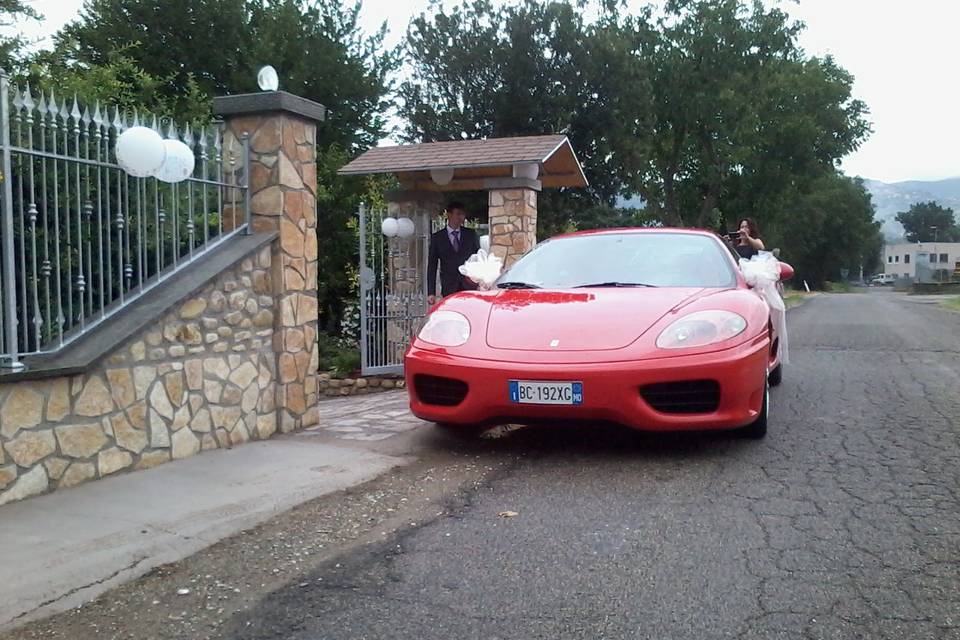 Umbria sposi in ferrari