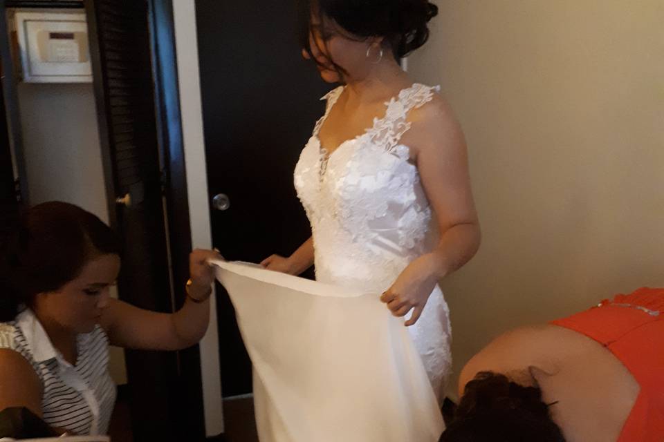 Il vestito prende vita.