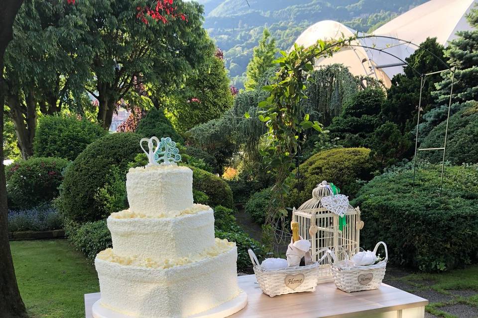 Wedding cake