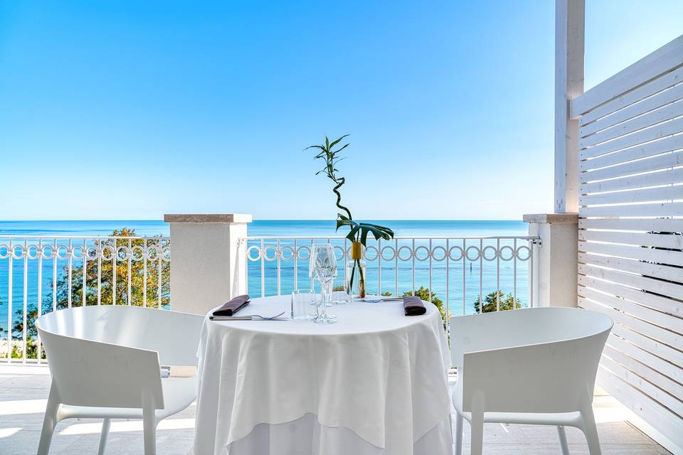 Tavolo Suite