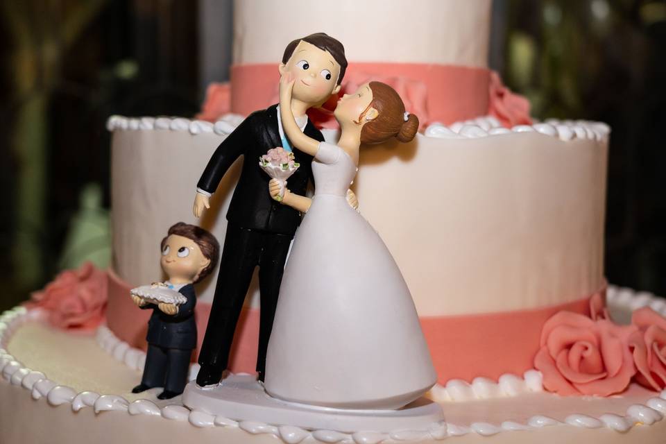 Cake topper