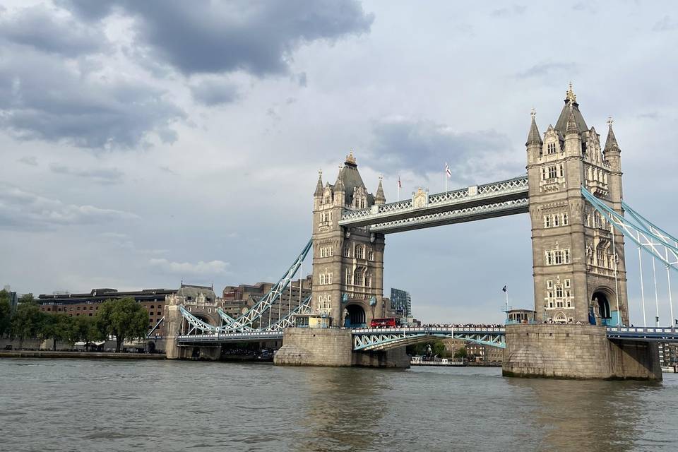 Londra
