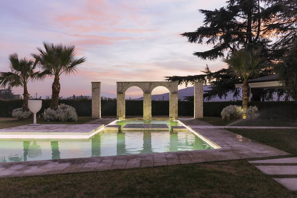 Piscina al tramonto