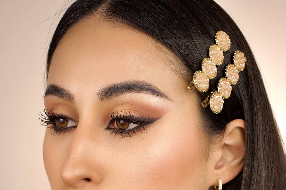 Arabic makeup