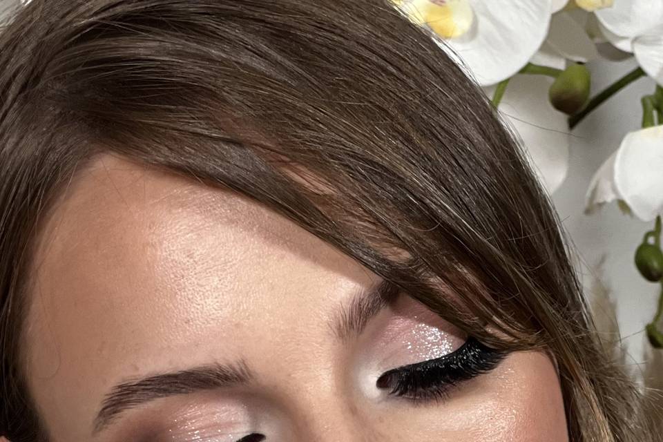 Full glam