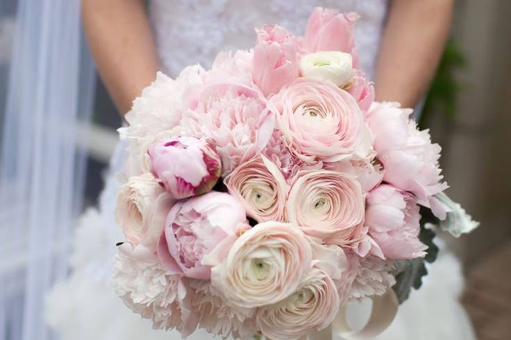 Peonie, rose inglesi ranuncoli