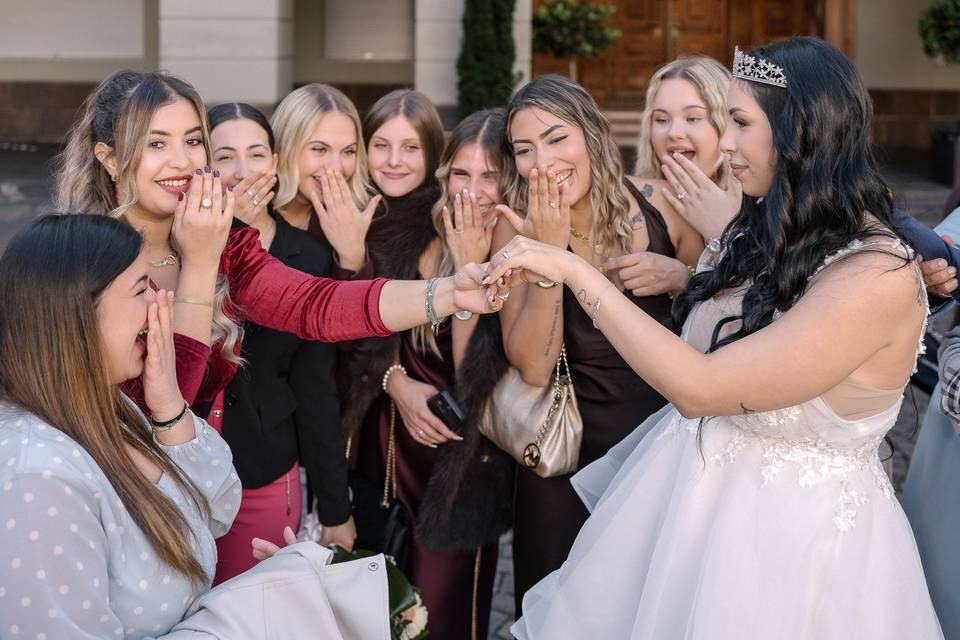 Petali, risate e felicità cond