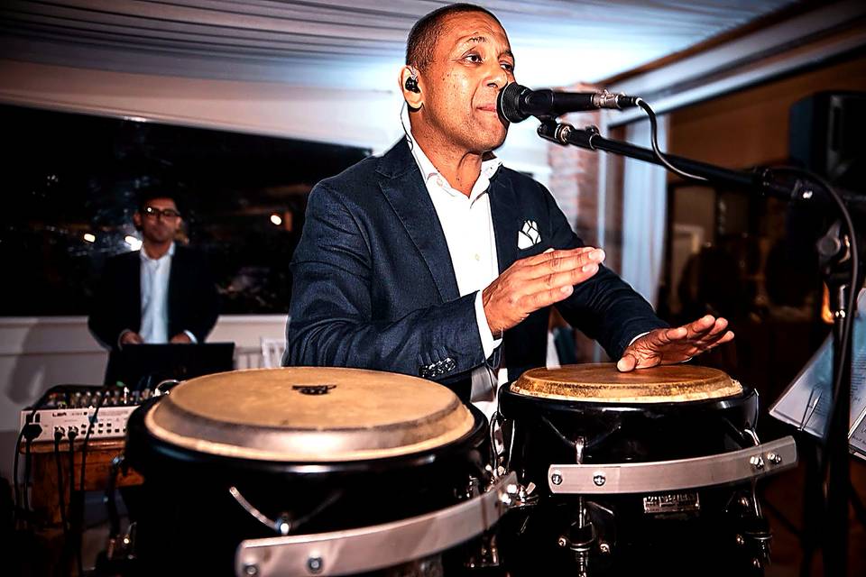 Ritmo Latino crea un party