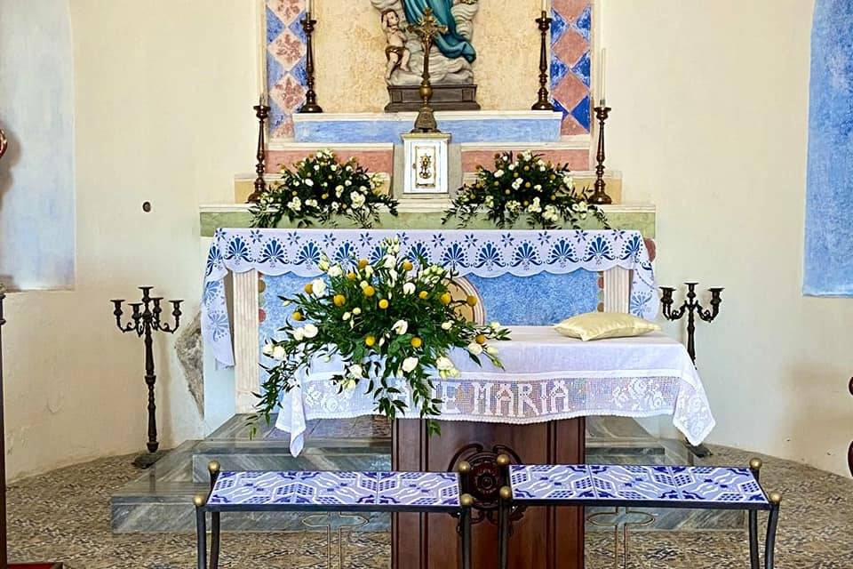 Composizioni floreali chiesa