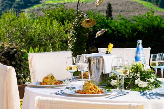 addobbi sala per battesimo - Foto di Trattoria La Sella, Cumiana -  Tripadvisor