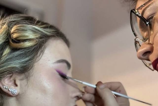 Simo Make-up Artist