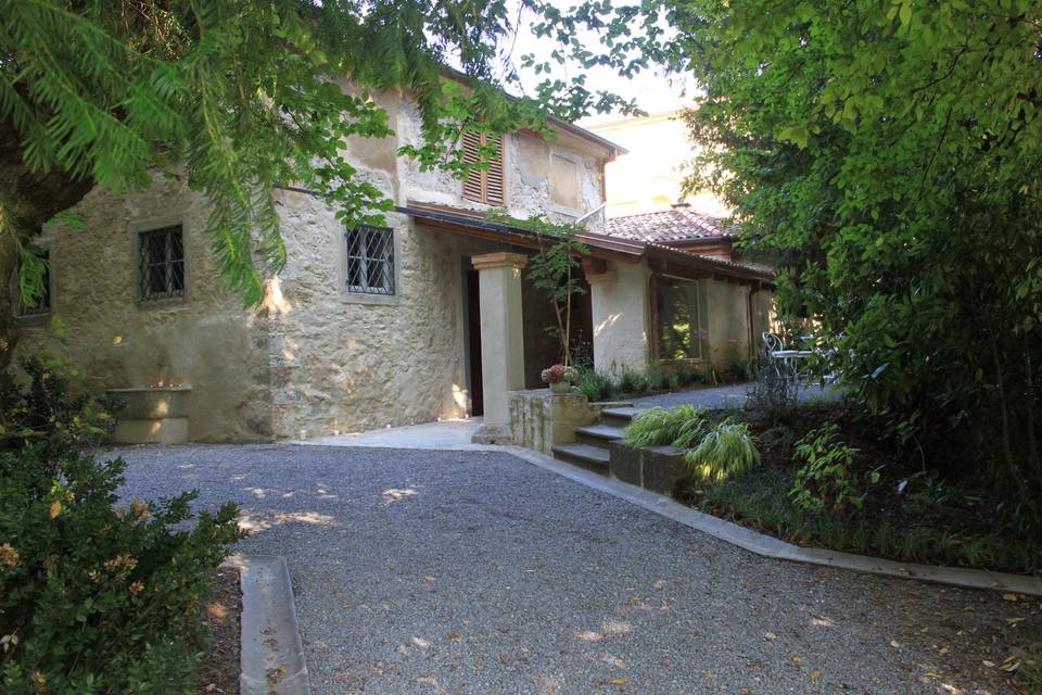 Accesso scuderia dal giardino