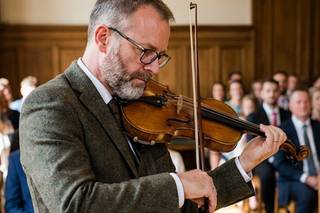 Violinista Sam Team