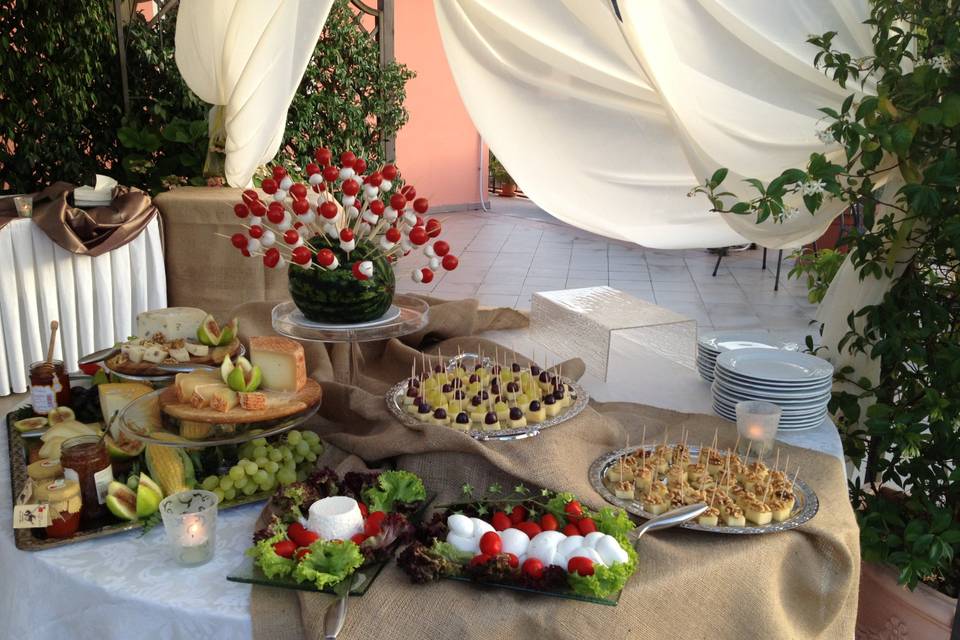 Buffet in terrazza