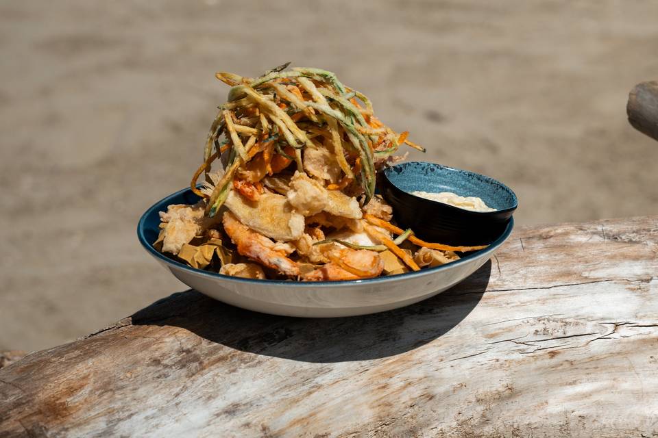 Il fritto di pesce e verdure