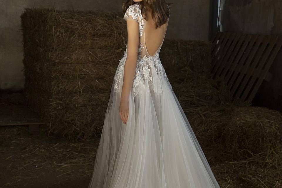 Atelier The Woman in White