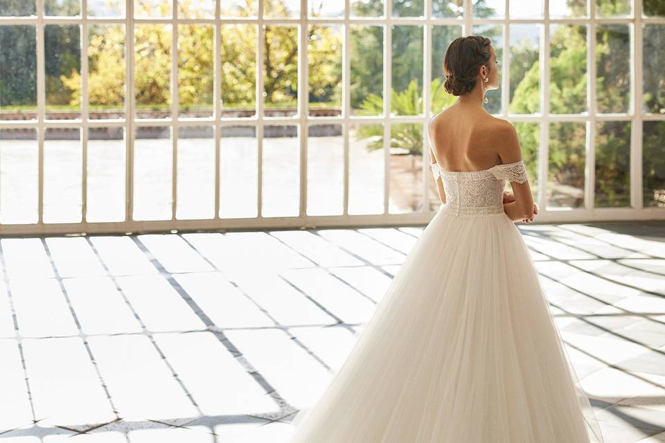 Atelier The Woman in White