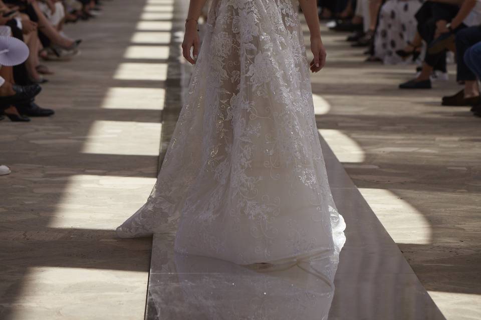 Atelier The Woman in White