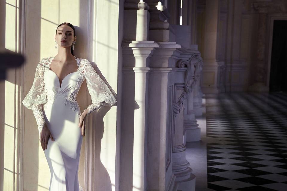 Atelier The Woman in White