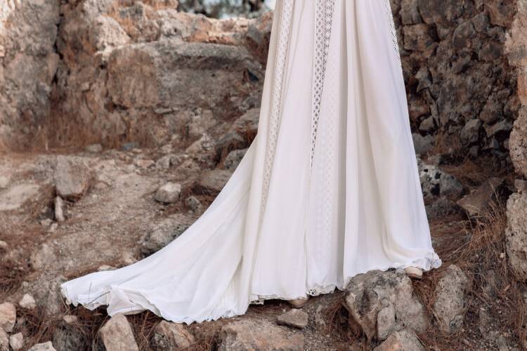 Atelier The Woman in White