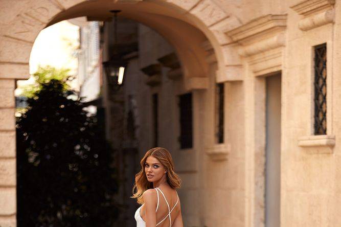 Atelier The Woman in White