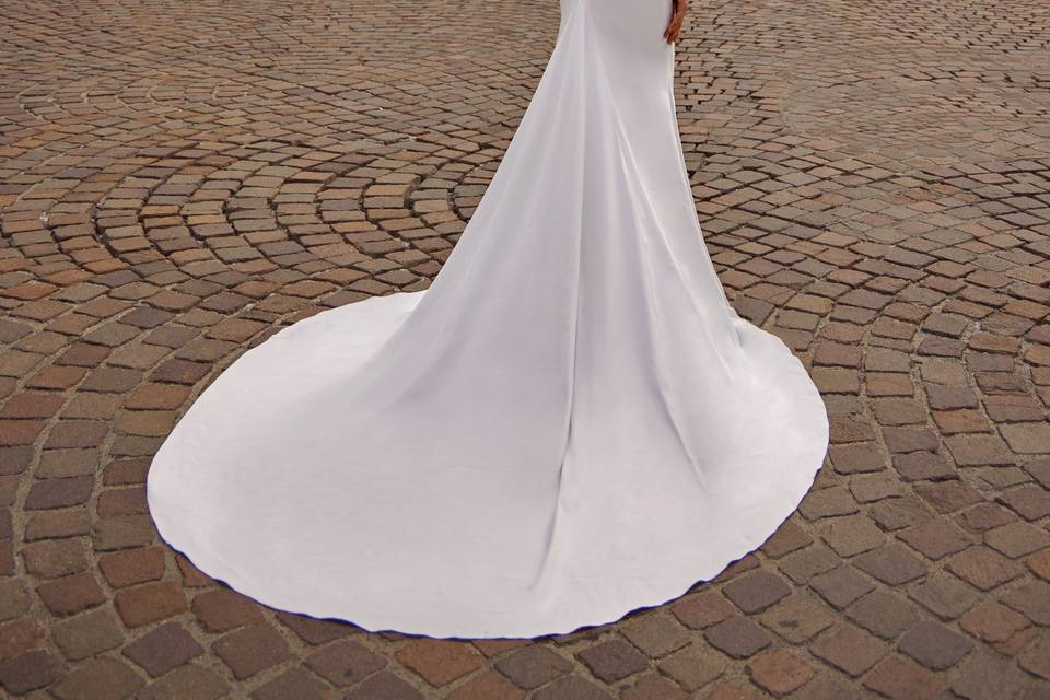 Atelier The Woman in White