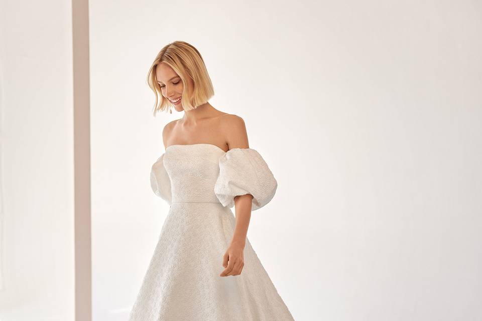 Atelier The Woman in White